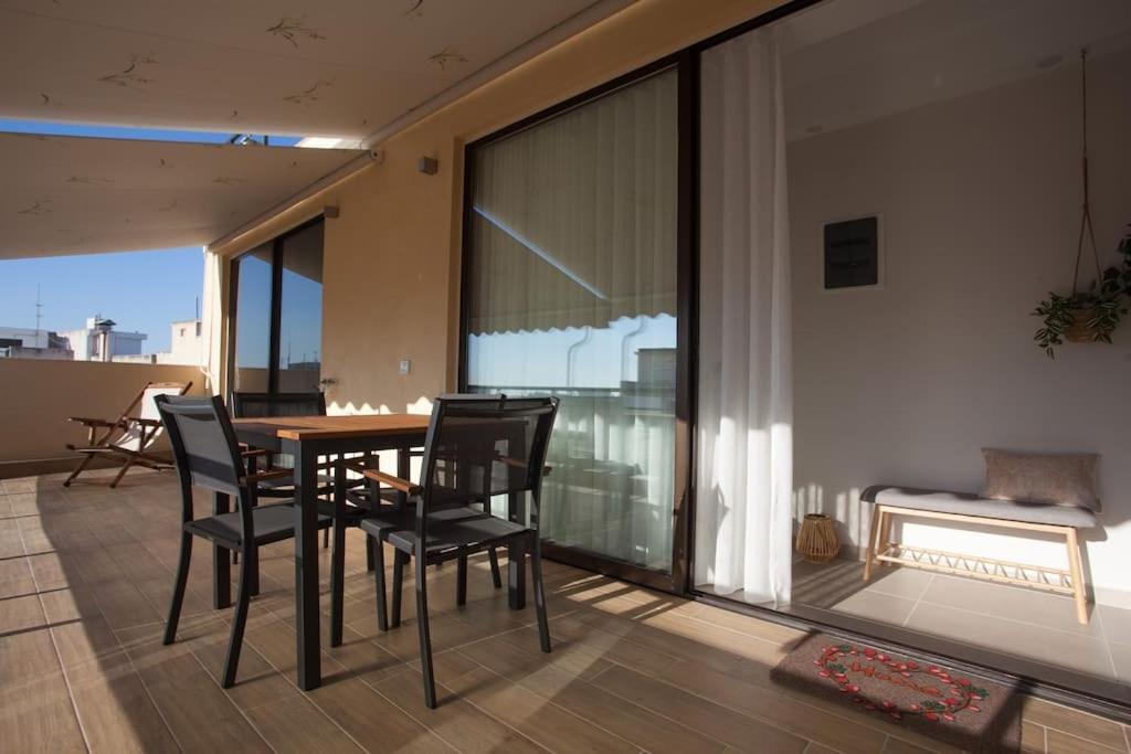 Cozzzy. Exclusive Apartment. Thessaloniki Exterior foto