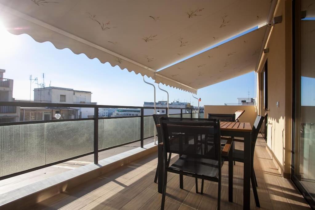 Cozzzy. Exclusive Apartment. Thessaloniki Exterior foto